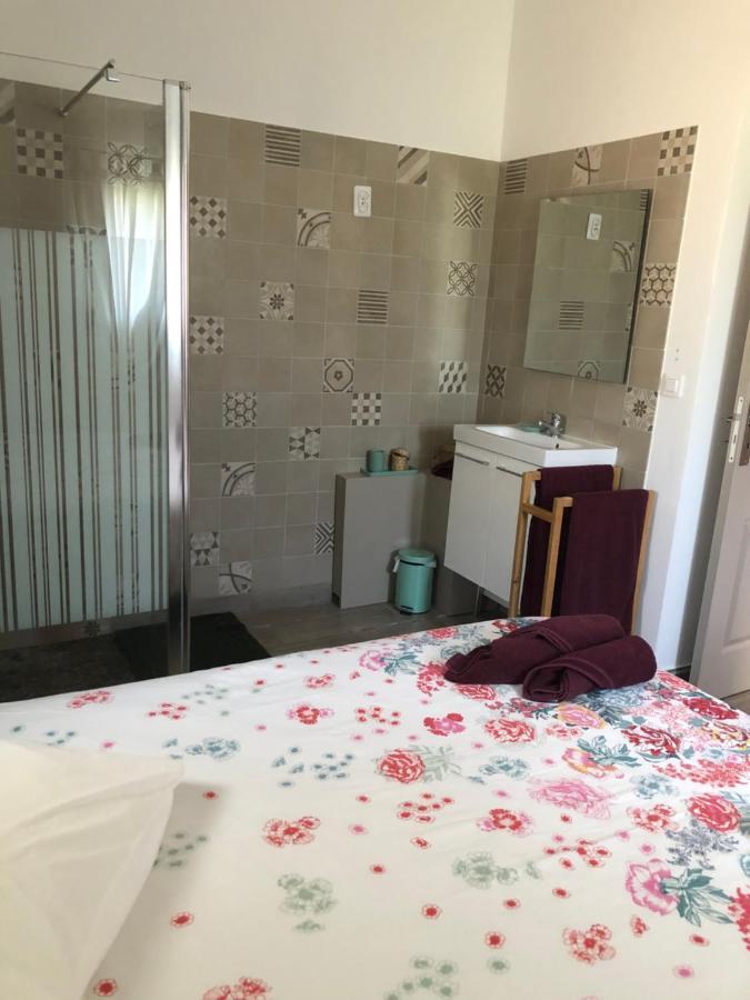Le Gite Au Calme D'Aubignan 4 Personnes, 1 Chambre Exterior foto